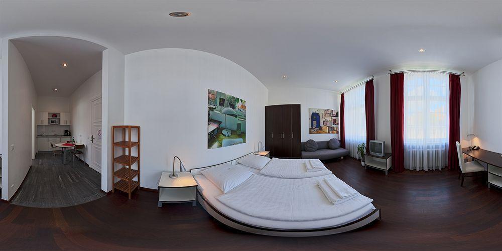 Gls Studio Hotel Berlino Esterno foto