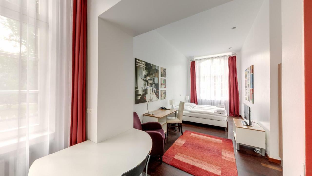 Gls Studio Hotel Berlino Esterno foto